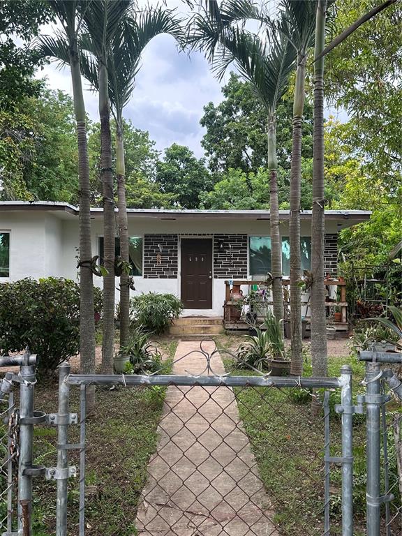 690 NW 1ST STREET