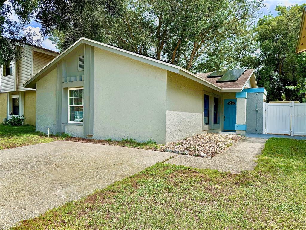 10309 PARKCREST DRIVE