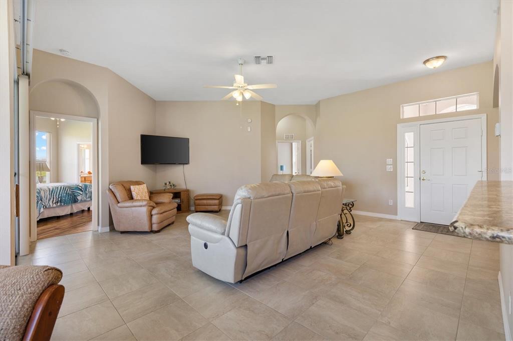 17584 SE 119TH CIRCLE, SUMMERFIELD, FL — photo 4 of 30