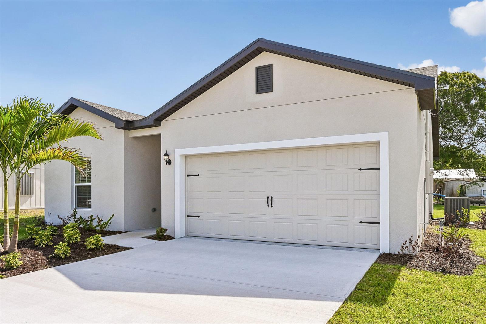 5200 Hickory Drive, Fort Pierce FL 34982