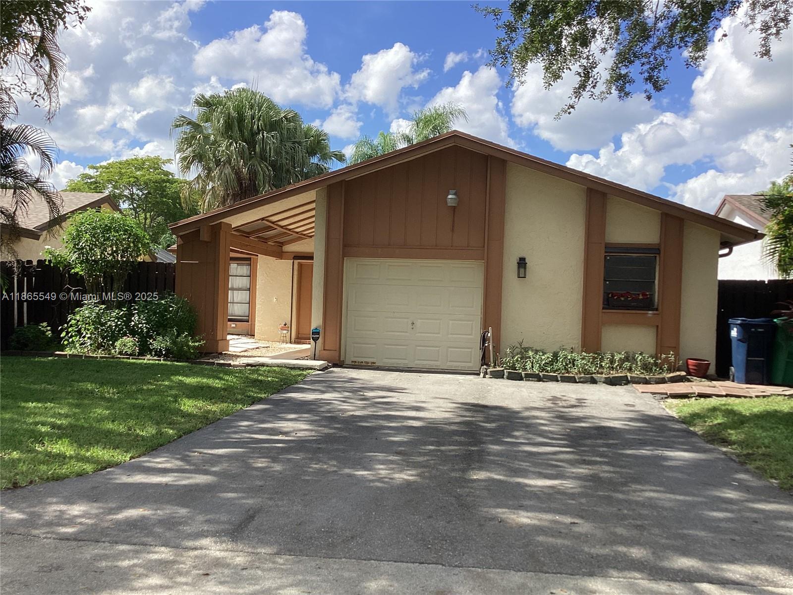 13585 SW 116th Ter, Miami FL 33186