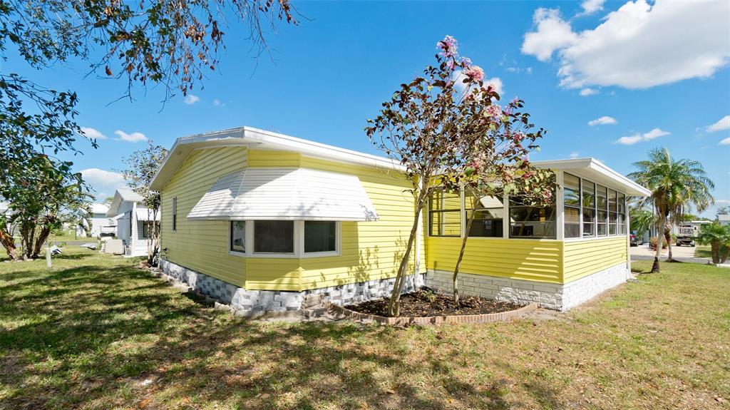 5707 45TH STREET E UNIT 190, BRADENTON, FL — photo 2 of 30