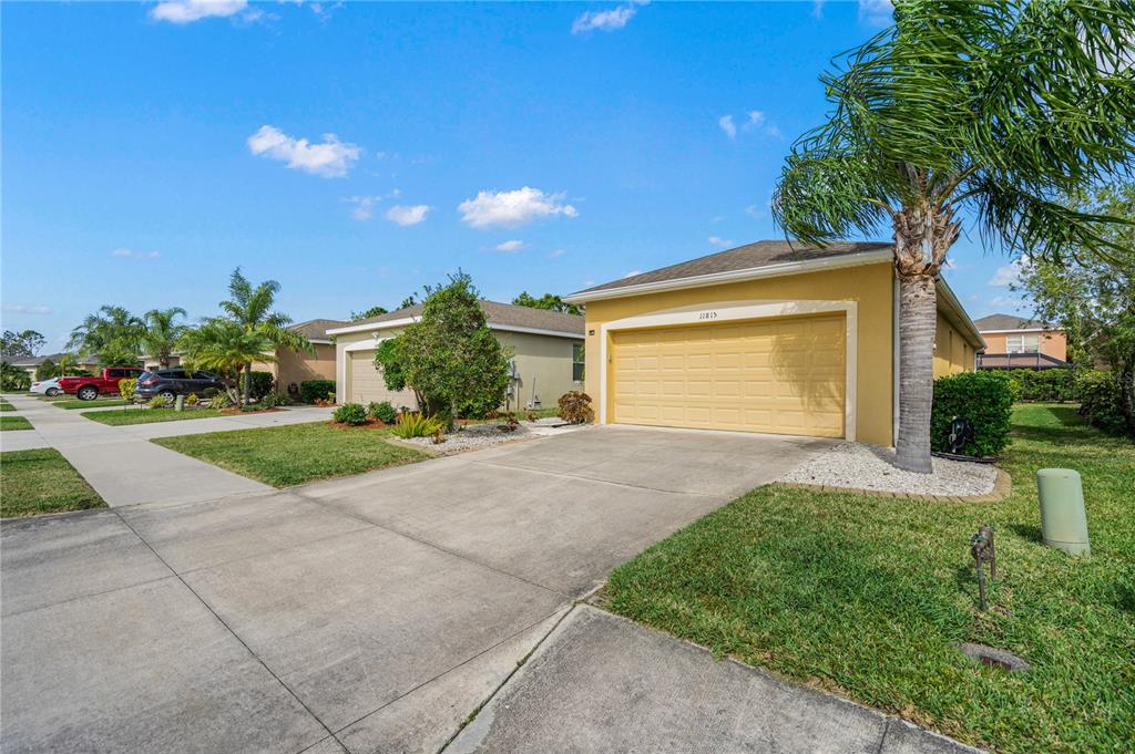 11815 TEMPEST HARBOR LOOP, VENICE, FL — photo 4 of 30