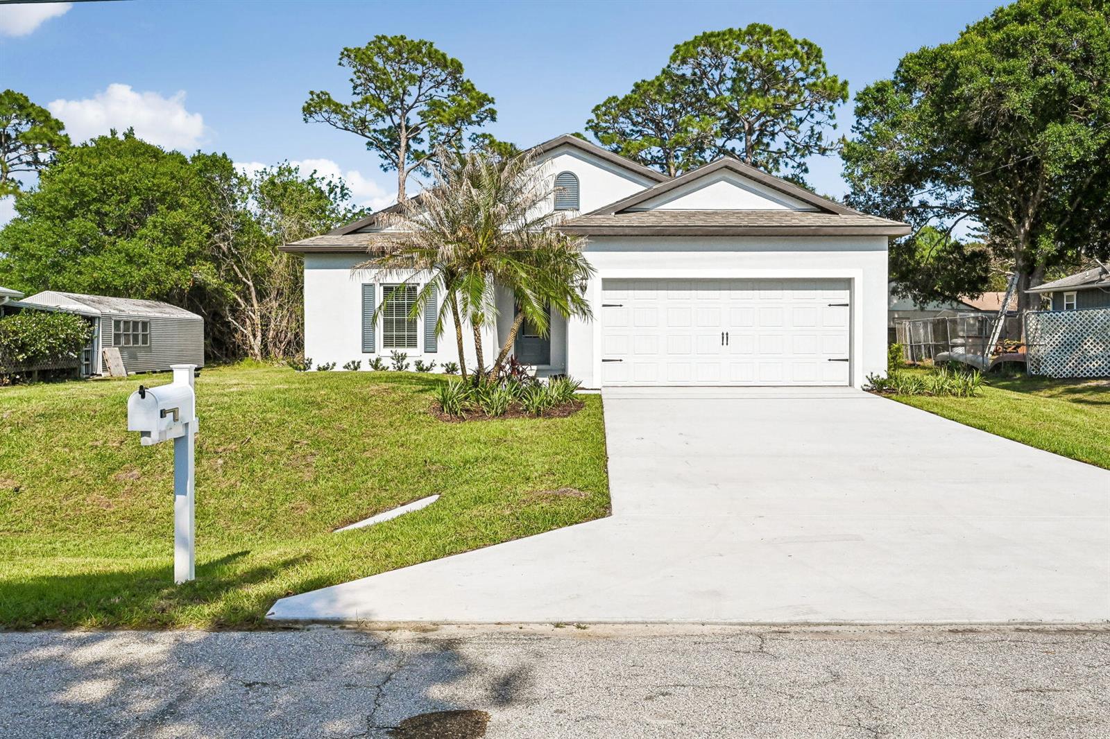 6010 Hickory Drive, Fort Pierce FL 34982