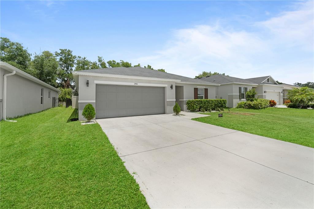 2461 BULRUSH DR