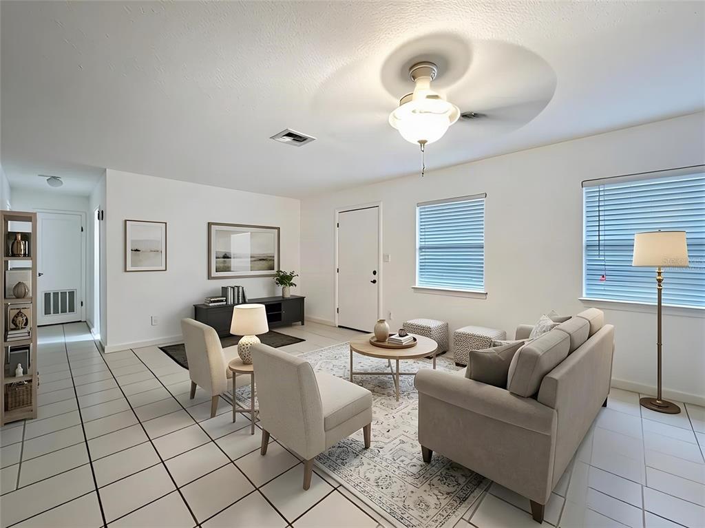 272 FLORIDA PARKWAY, KISSIMMEE, FL — photo 2 of 14