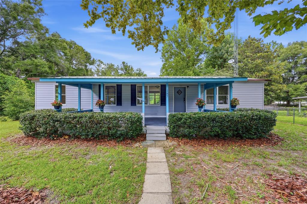 187 SW PEACH GLEN