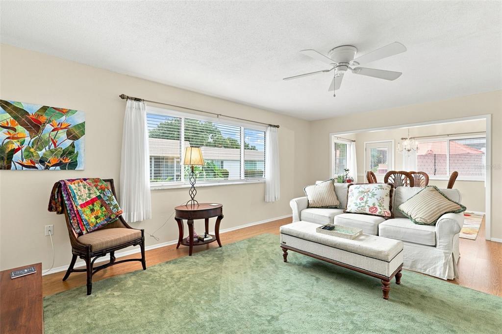 2407 RIVERBLUFF PARKWAY UNIT V-226, SARASOTA, FL — photo 4 of 30