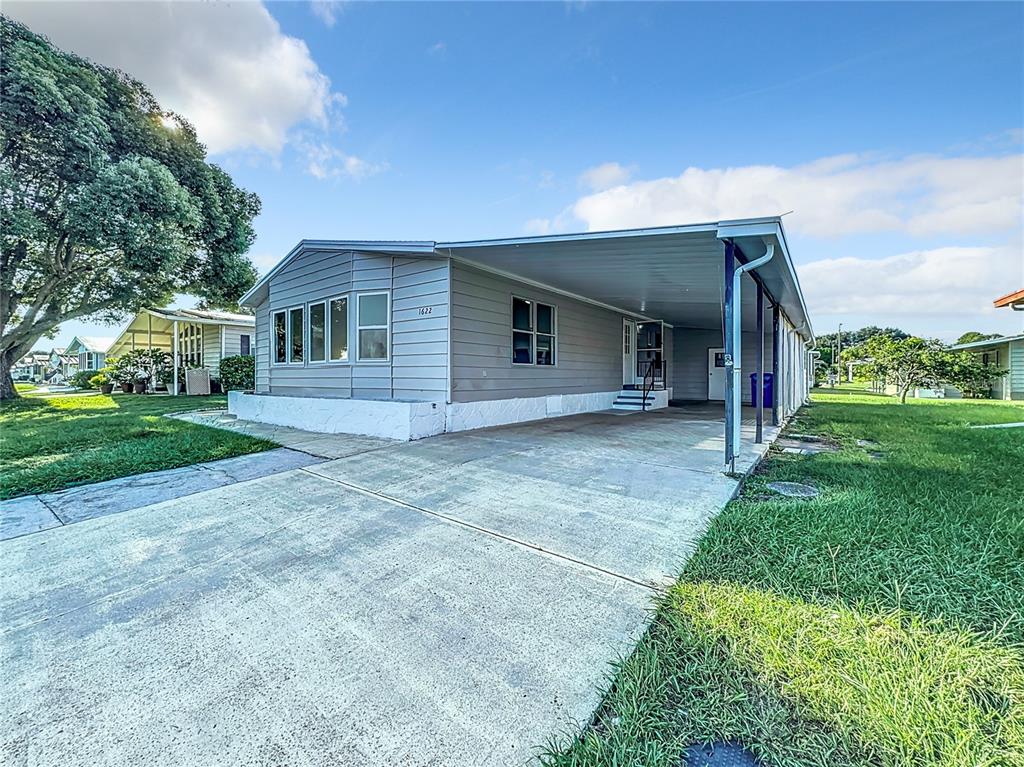 1622 TALLY HO DRIVE
