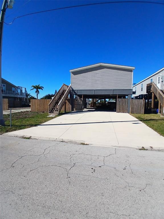 13039 KEEL COURT