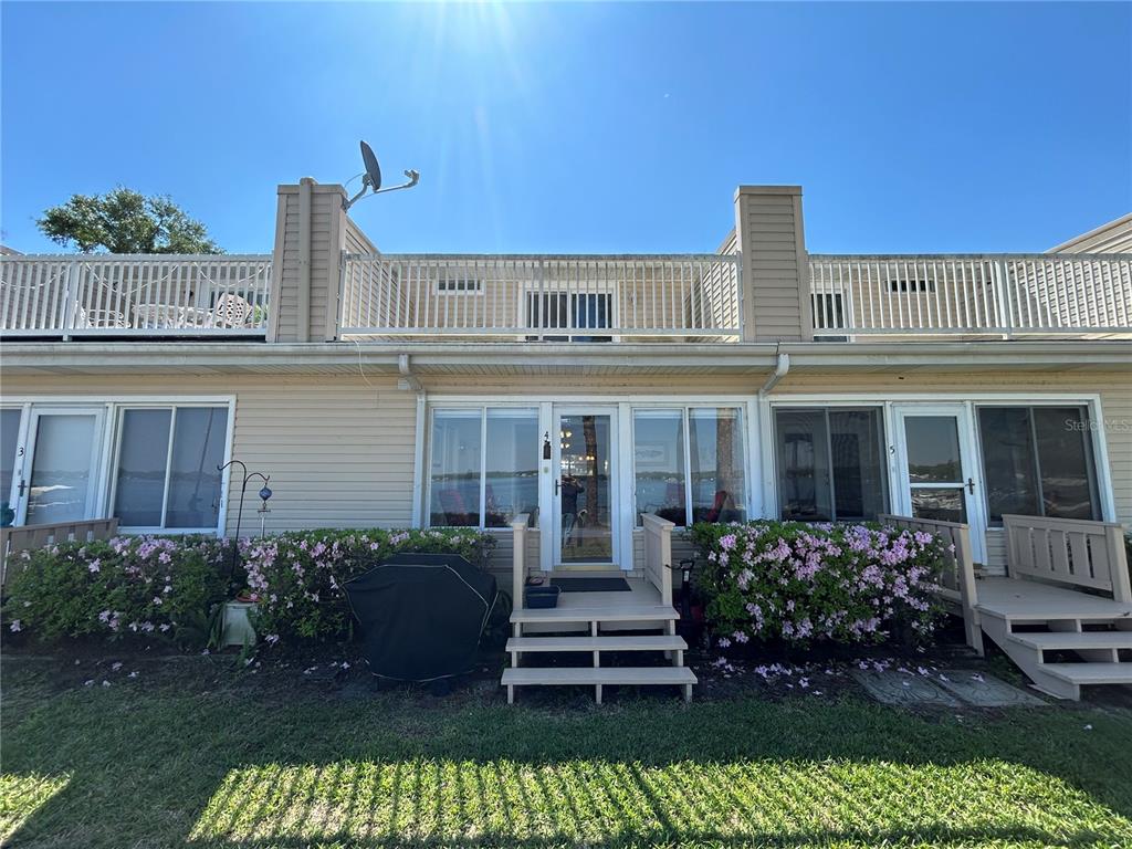 11001 SE SUNSET HARBOR ROAD UNIT A04
