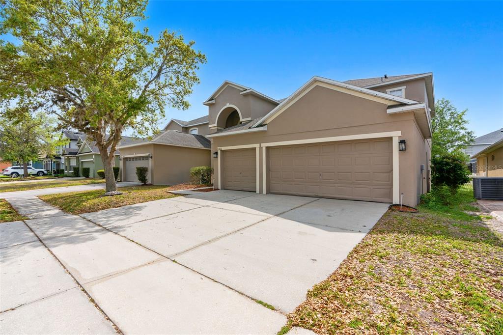 13616 HIDDEN FOREST CIRCLE