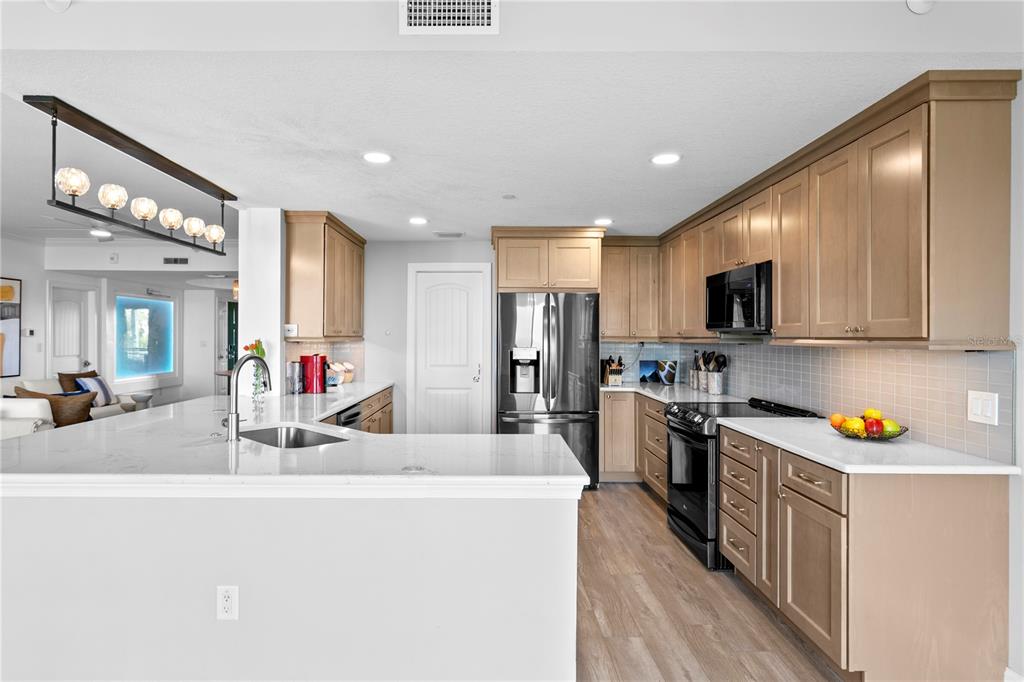4780 DOLPHIN CAY LANE S UNIT 404