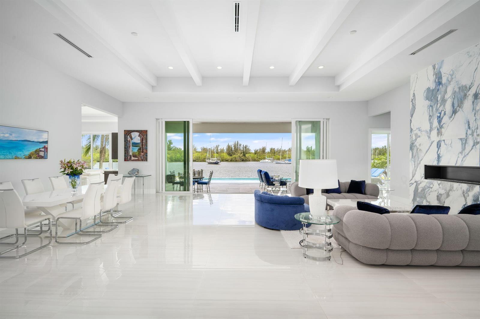 3937 Indian River Drive E, Vero Beach FL 32963