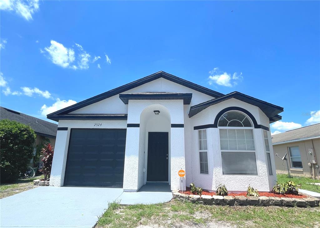 2524 DAFFADIL TERRACE