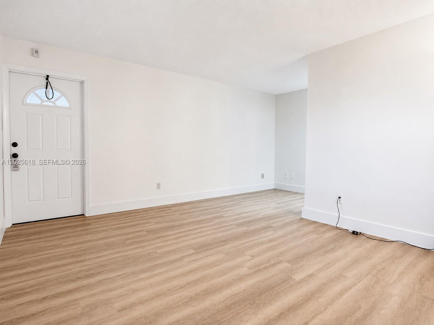 421 NE 1st St # 221, Hallandale Beach FL 33009