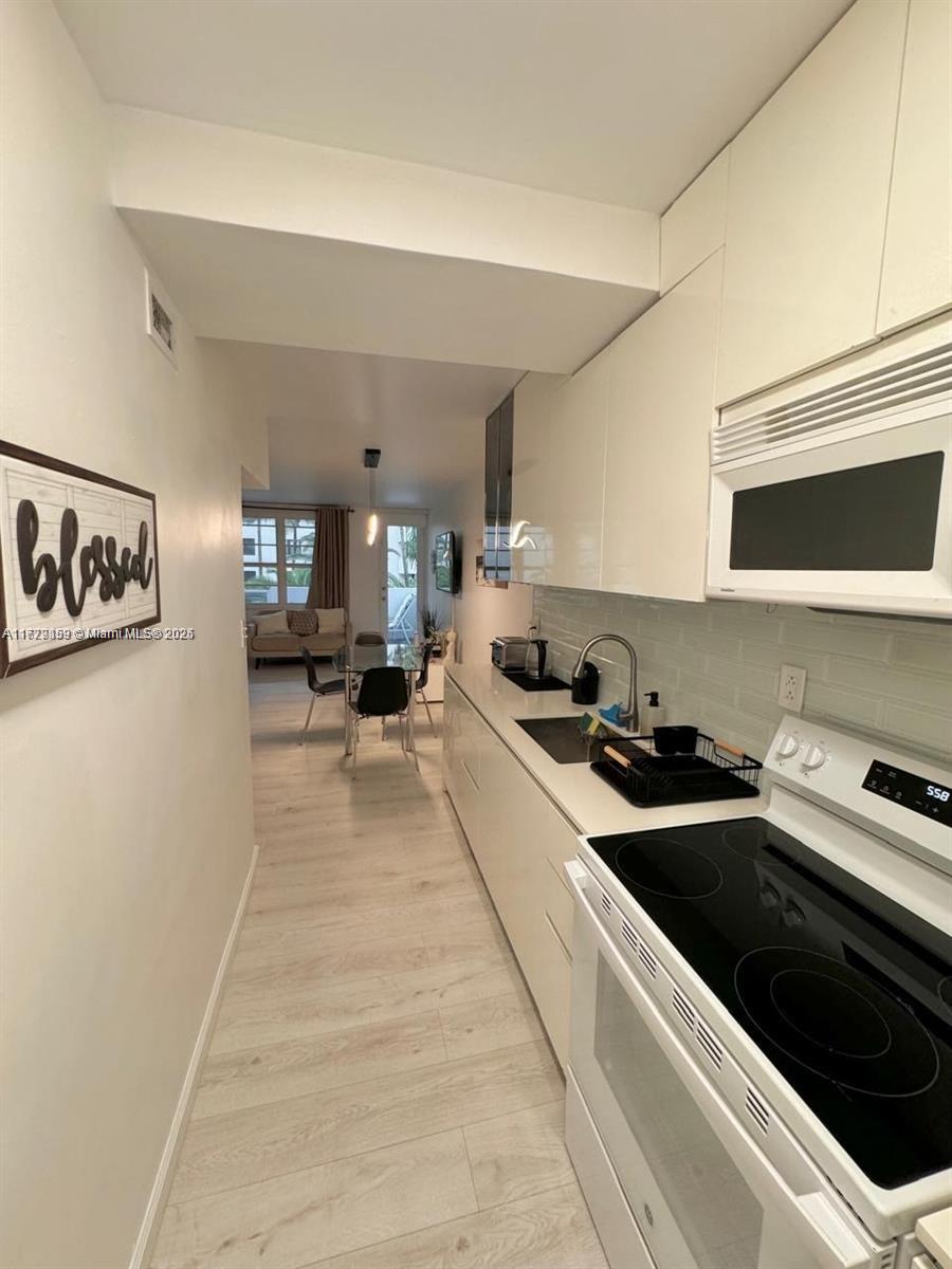 100 Lincoln Rd # 430, Miami Beach FL 33139