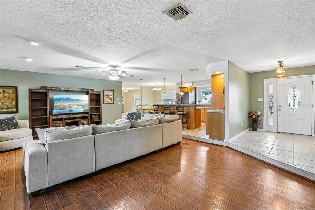 3131 N CANAL DRIVE, PALM HARBOR, FL — photo 5 of 30