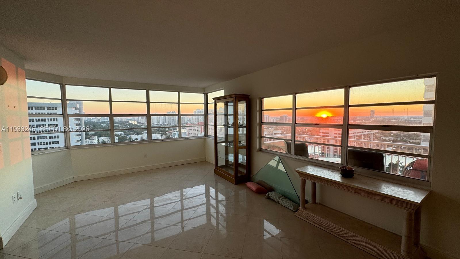 1980 S Ocean Dr # 20Q, Hallandale Beach FL 33009