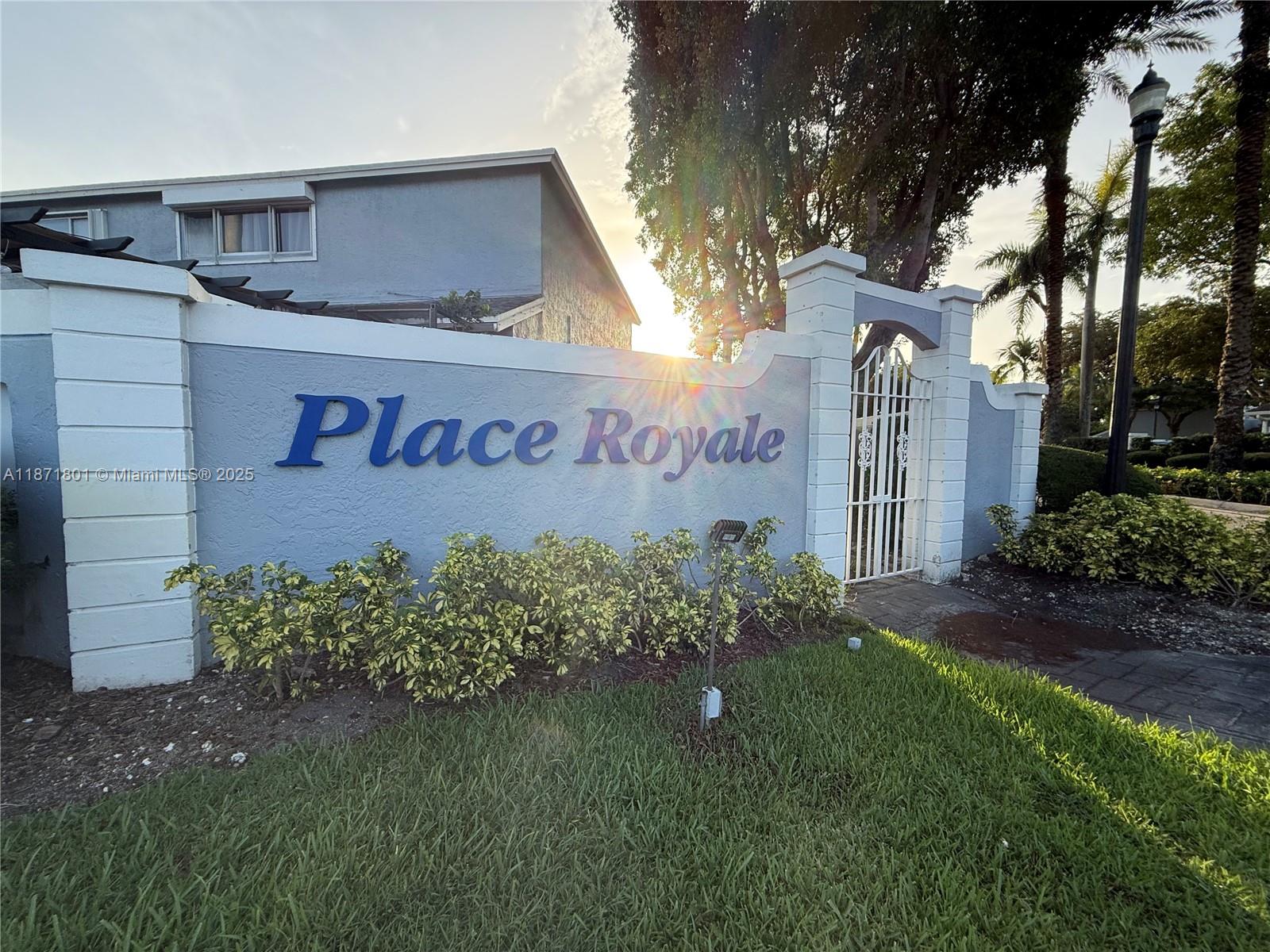 14251 SW 96th Ter # 14251, Miami FL 33186