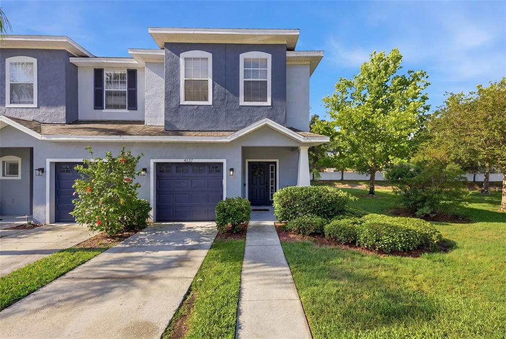 4532 AMBERLY OAKS COURT