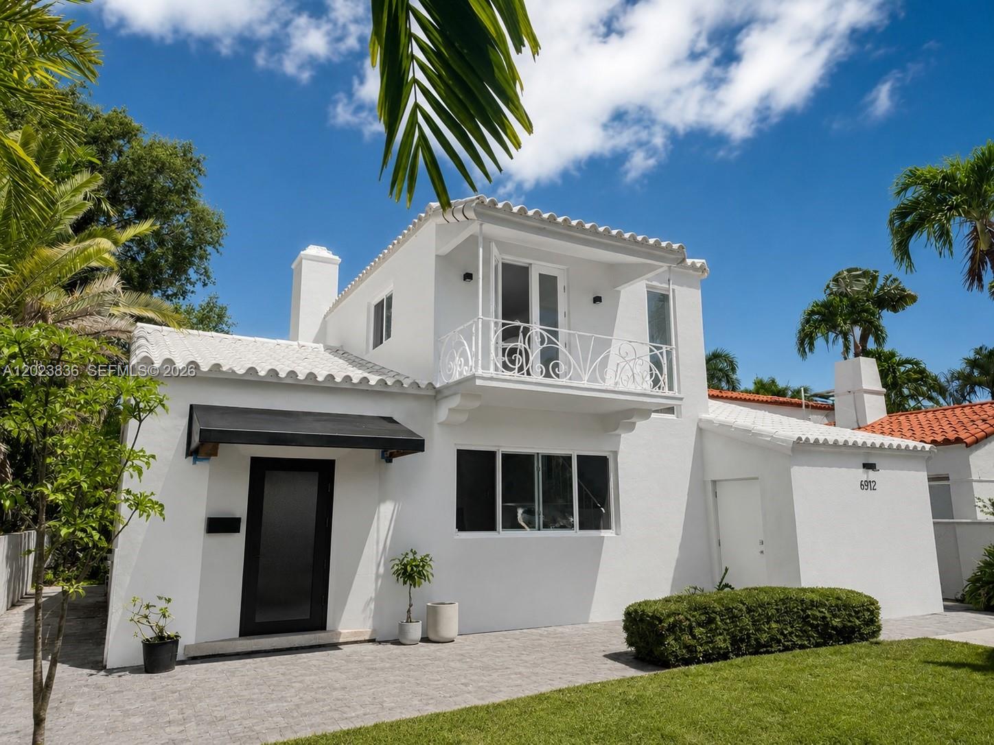 6312 Alton Rd, Miami Beach FL 33141