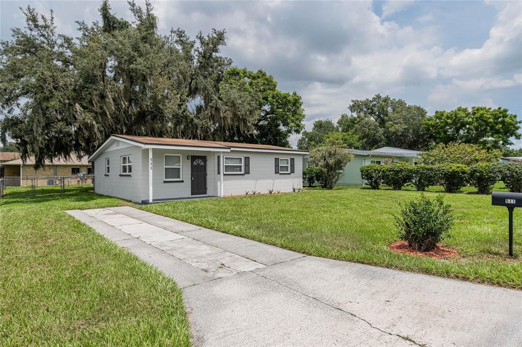511 GARDEN DRIVE N