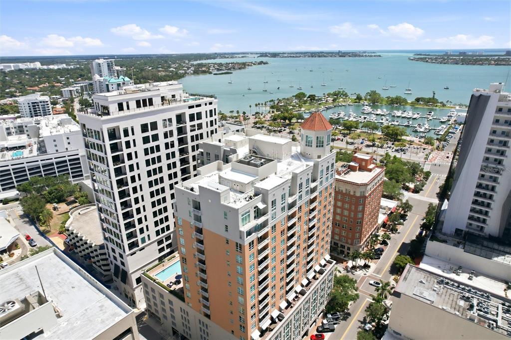 1350 MAIN STREET UNIT 707