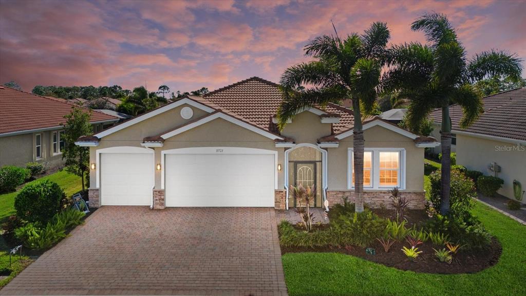 11721 GOOMBAY COURT