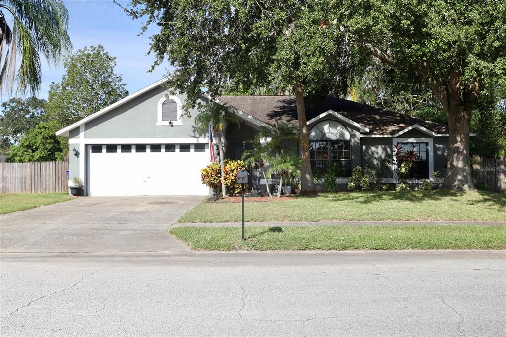 1615 WOODBAY COURT