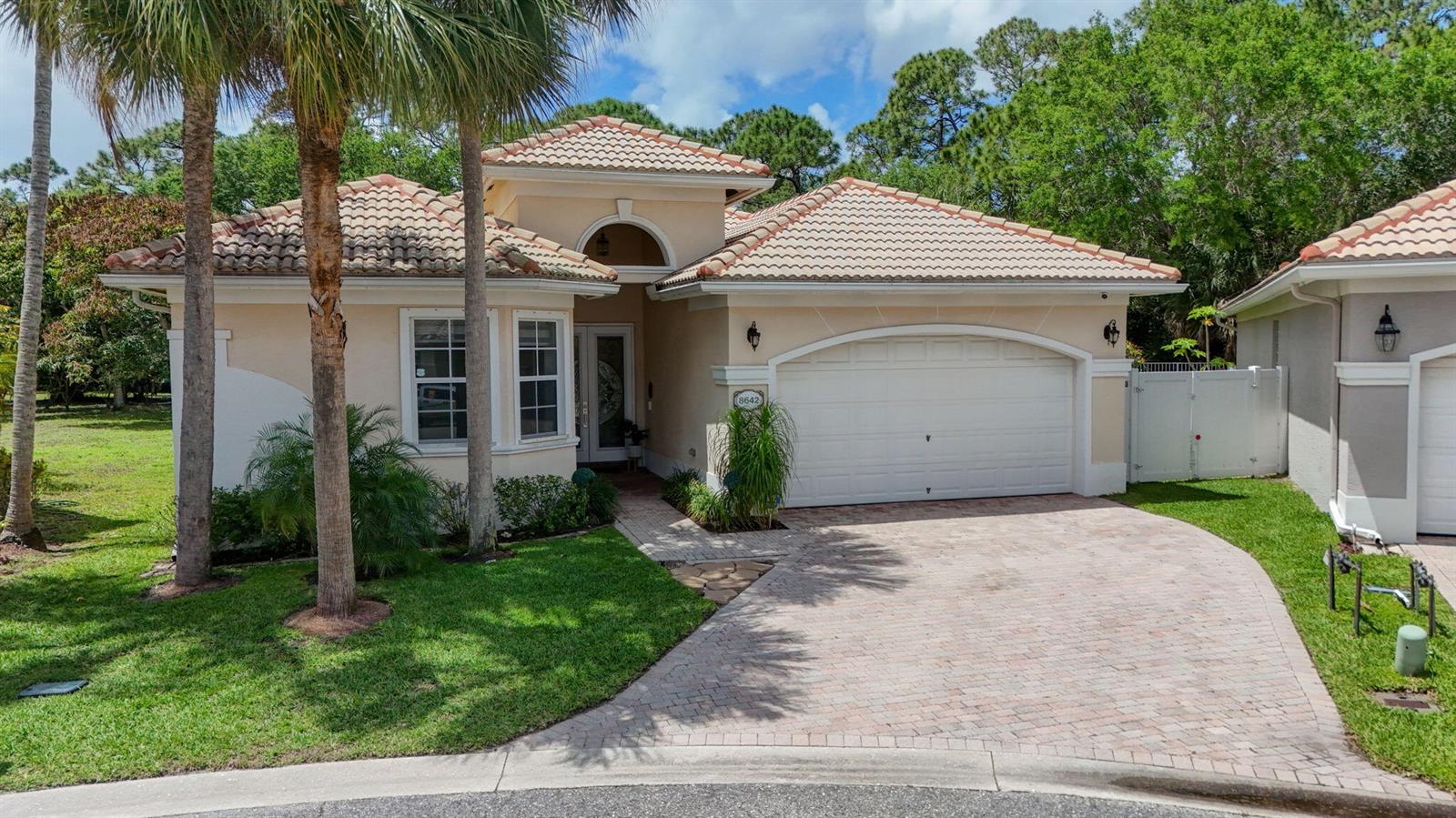 8642 Plum Cay, Royal Palm Beach FL 33411
