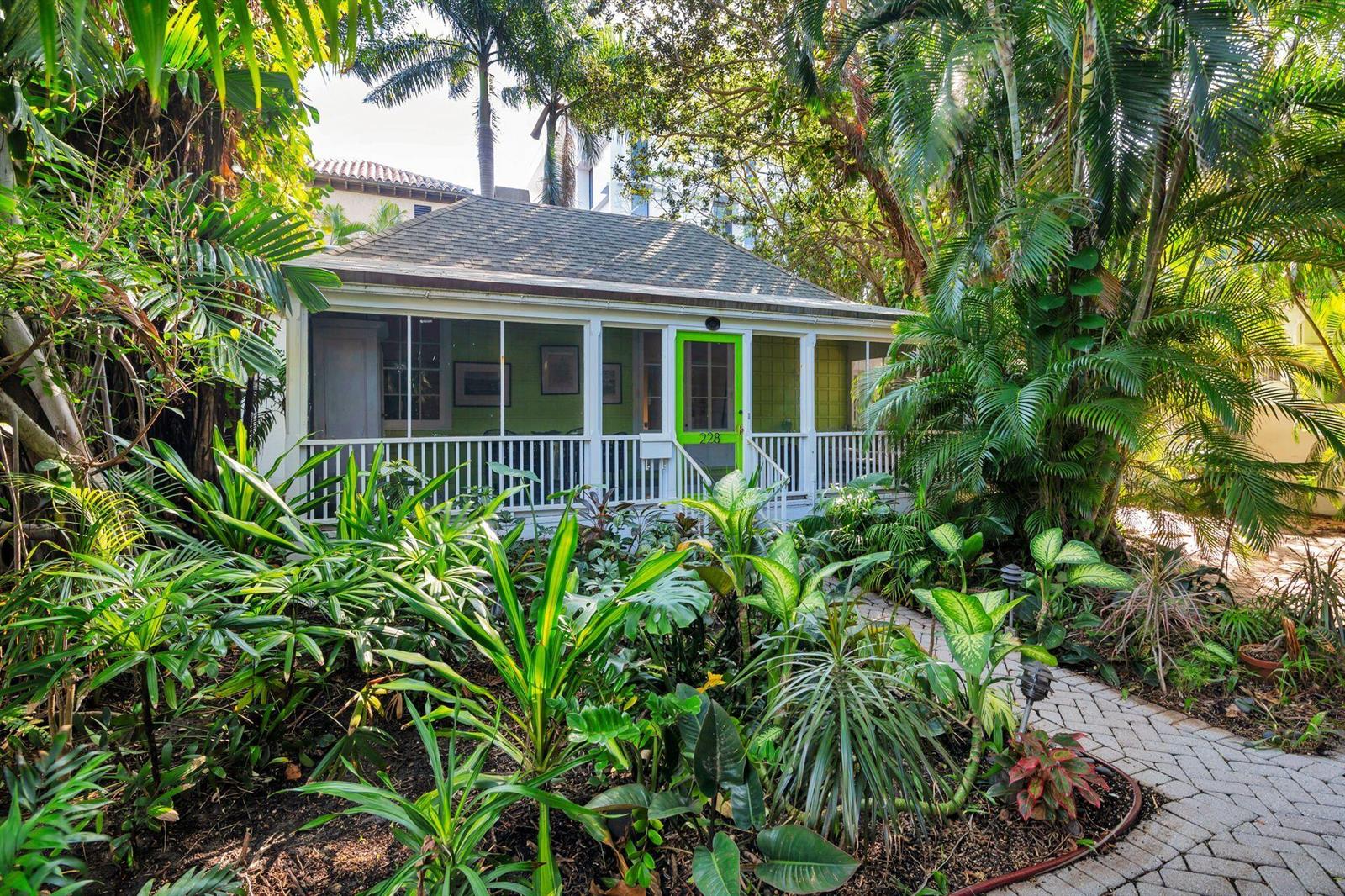 228 Phipps, Palm Beach FL 33480