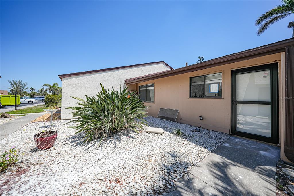 1001 W MARION AVENUE UNIT 14