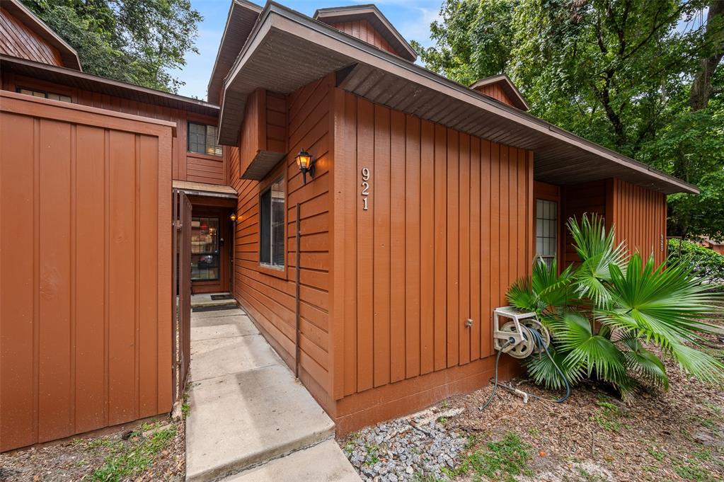 921 SW 57TH DRIVE