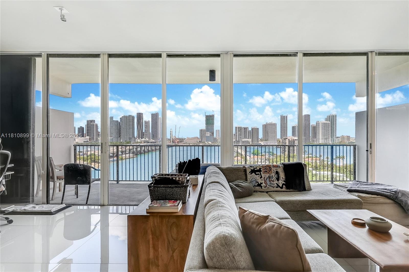1000 Venetian Way # 1306, Miami FL 33139