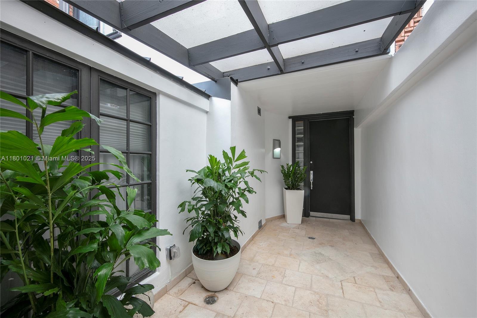 1530 NE Quayside Ter # A1, Miami FL 33138