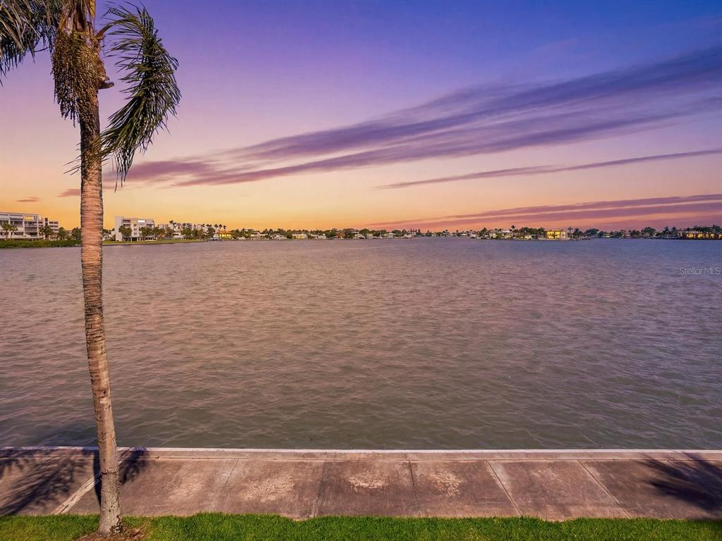 7920 SUN ISLAND DRIVE S UNIT 202