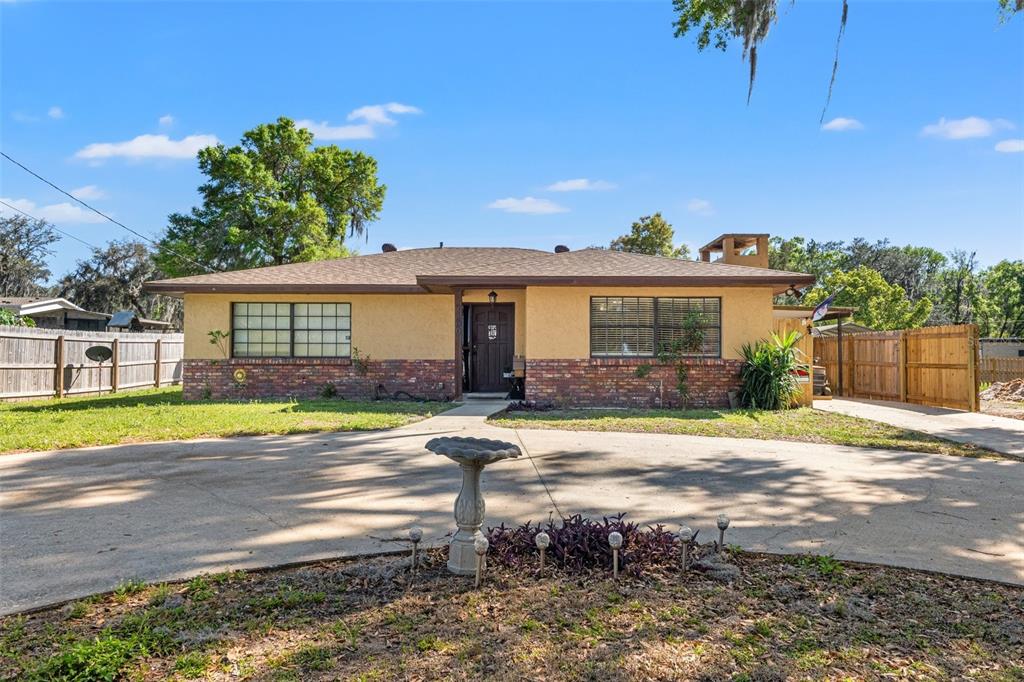 4100 E WOODDUCK LANE