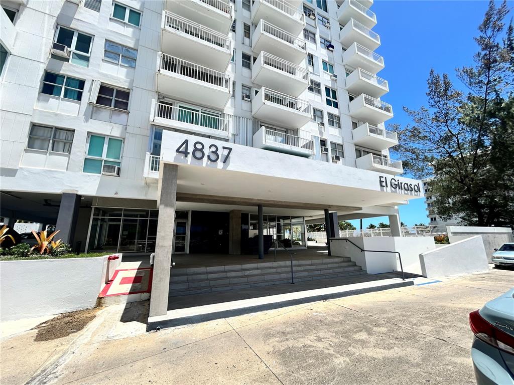4837 AVE ISLA VERDE UNIT 607