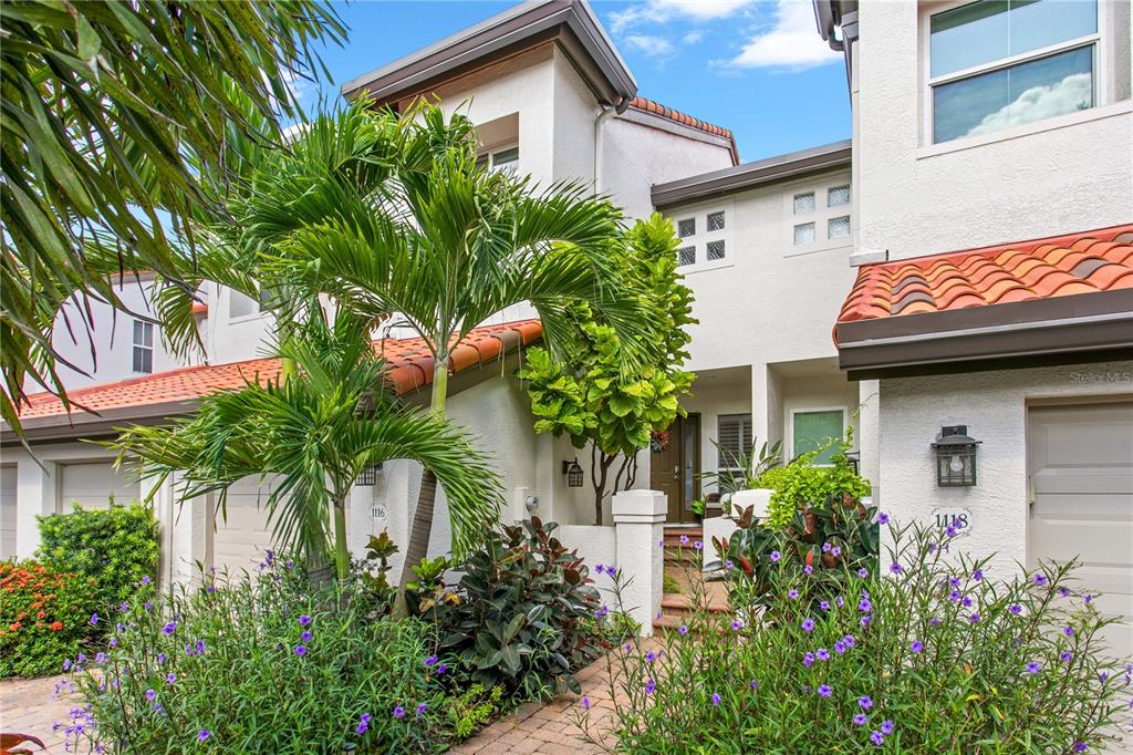 1116 SHIPWATCH CIRCLE, TAMPA, FL — photo 3 of 30