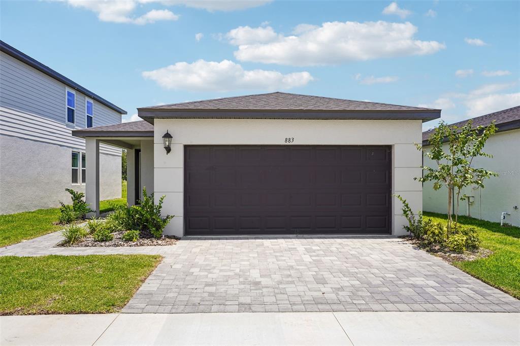 883 SUNSHOWER DRIVE