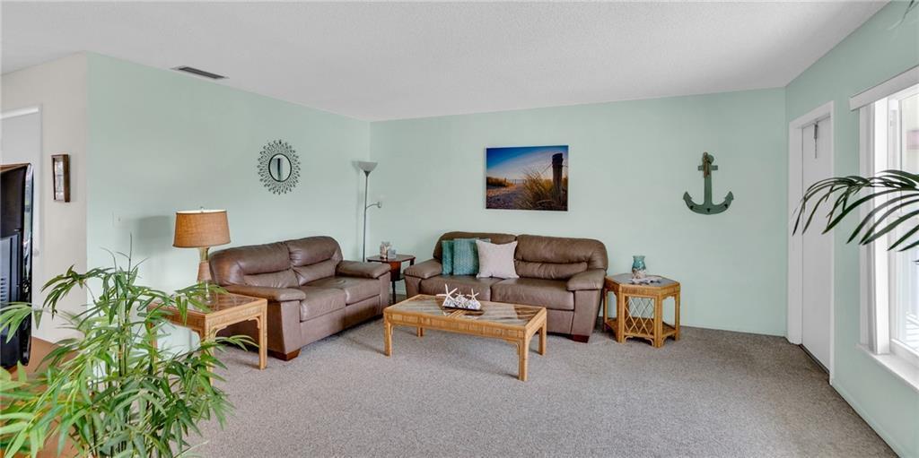 6 Vista Palm Lane # 202, Vero Beach FL 32962