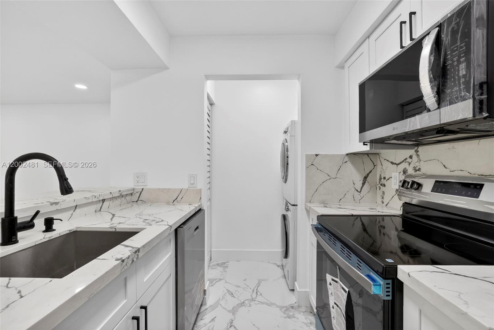 1227 SW 46th Ave # 314, Pompano Beach FL 33069