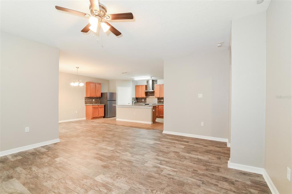 1897 VAN ALLEN LOOP, AUBURNDALE, FL — photo 4 of 21