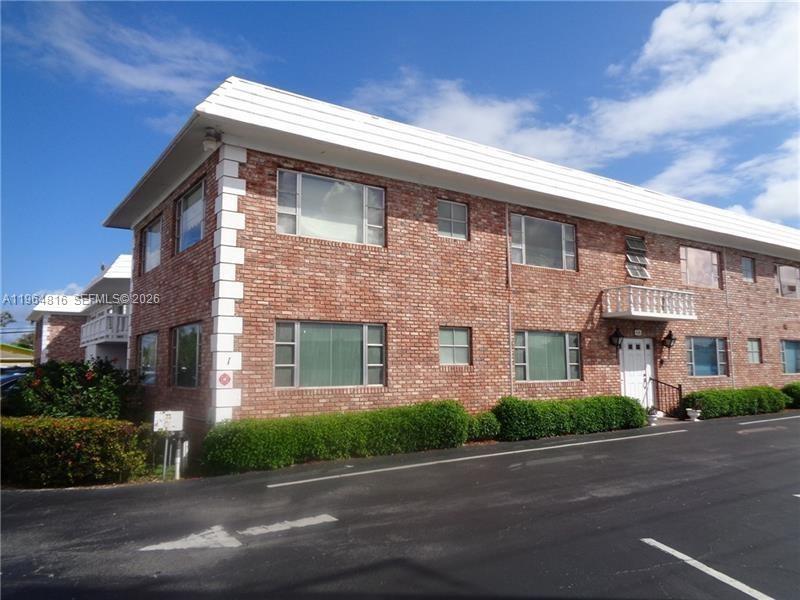 418 S Cypress Rd # 127, Pompano Beach FL 33060