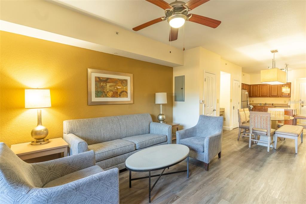 12521 FLORIDAYS RESORT DRIVE UNIT 211F, ORLANDO, FL — photo 2 of 22