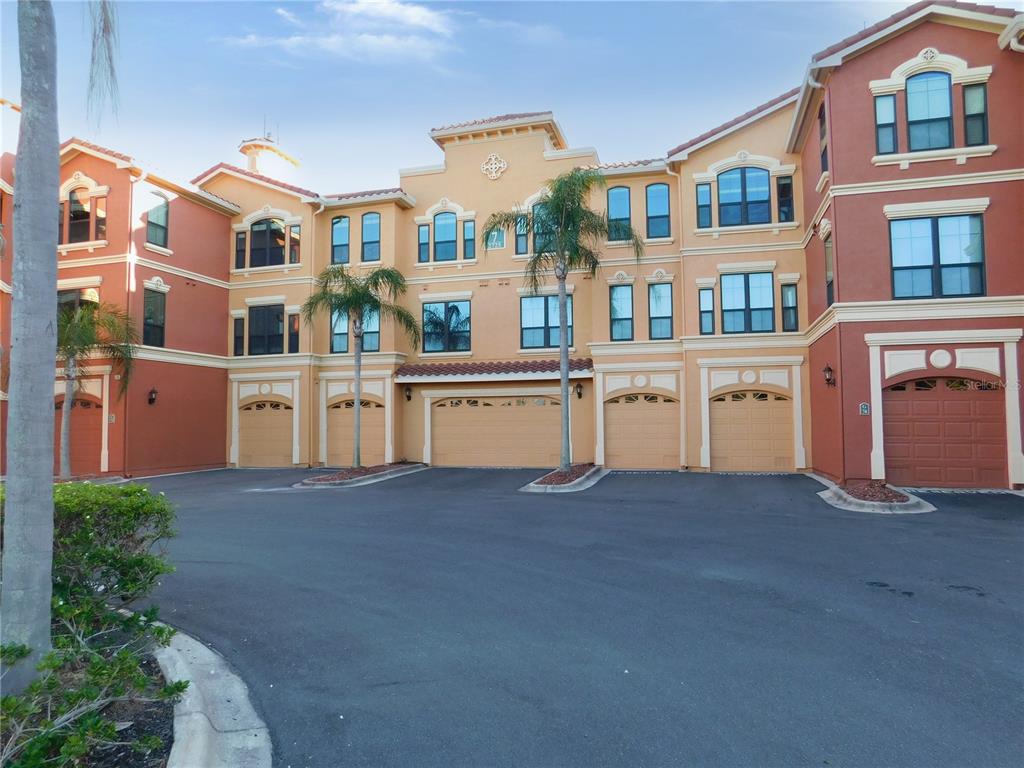 2725 VIA CIPRIANI UNIT 735B