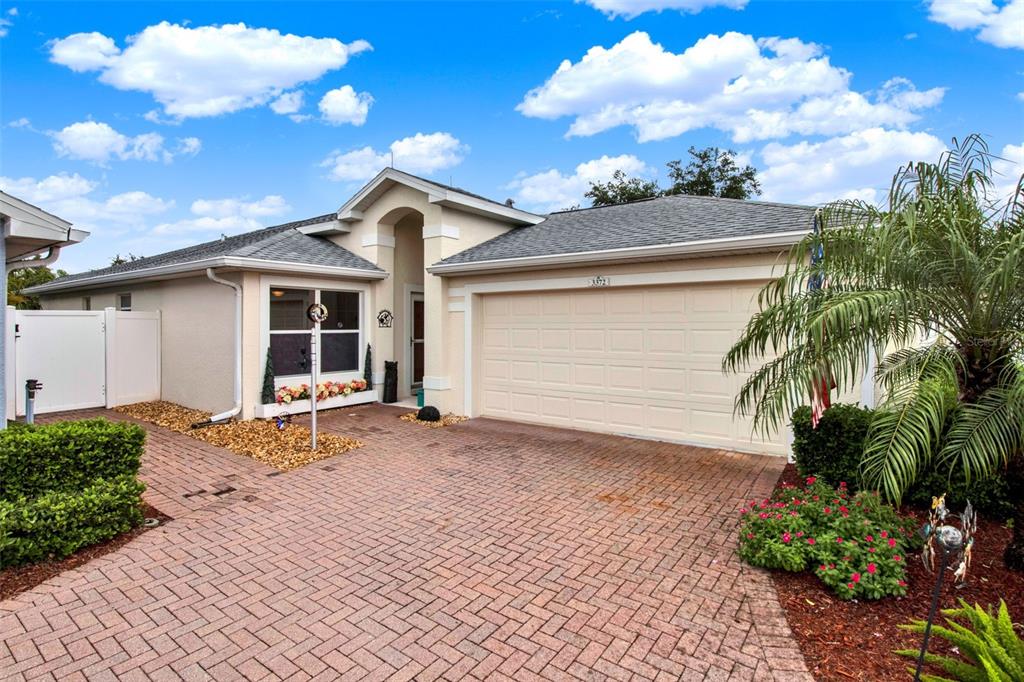 3372 LIVINGSTON WAY