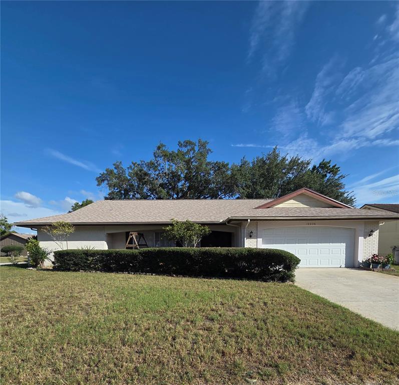 12226 MEADOWBROOK LANE