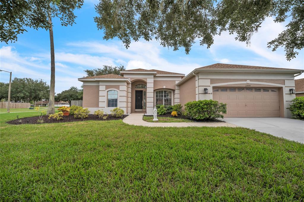 23004 BAY CEDAR DRIVE, LAND O LAKES, FL — photo 3 of 30